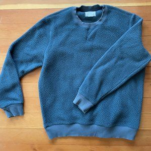 Everlane renew fleece sweatshirt